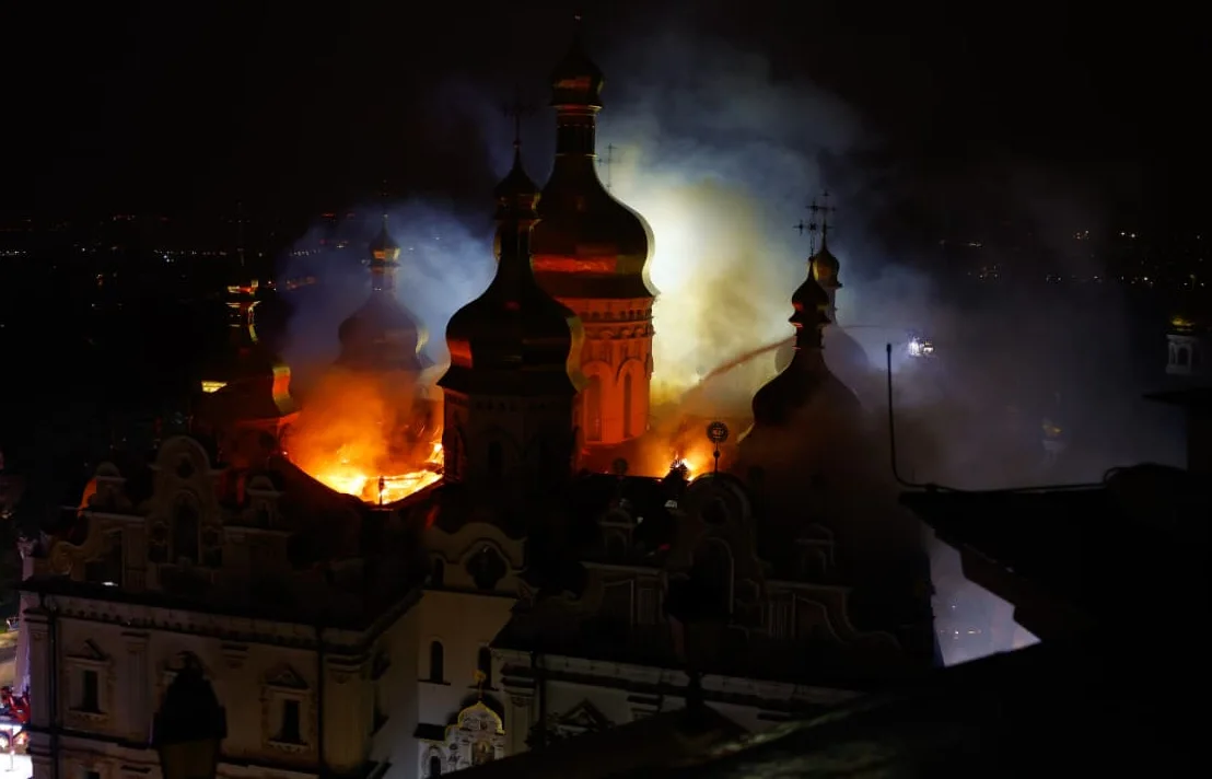 Ławra Peczerska w ogniu. Rosyjski atak na serce wschodniego prawosławia